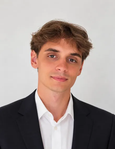 Portrait of Adrian Zaschka